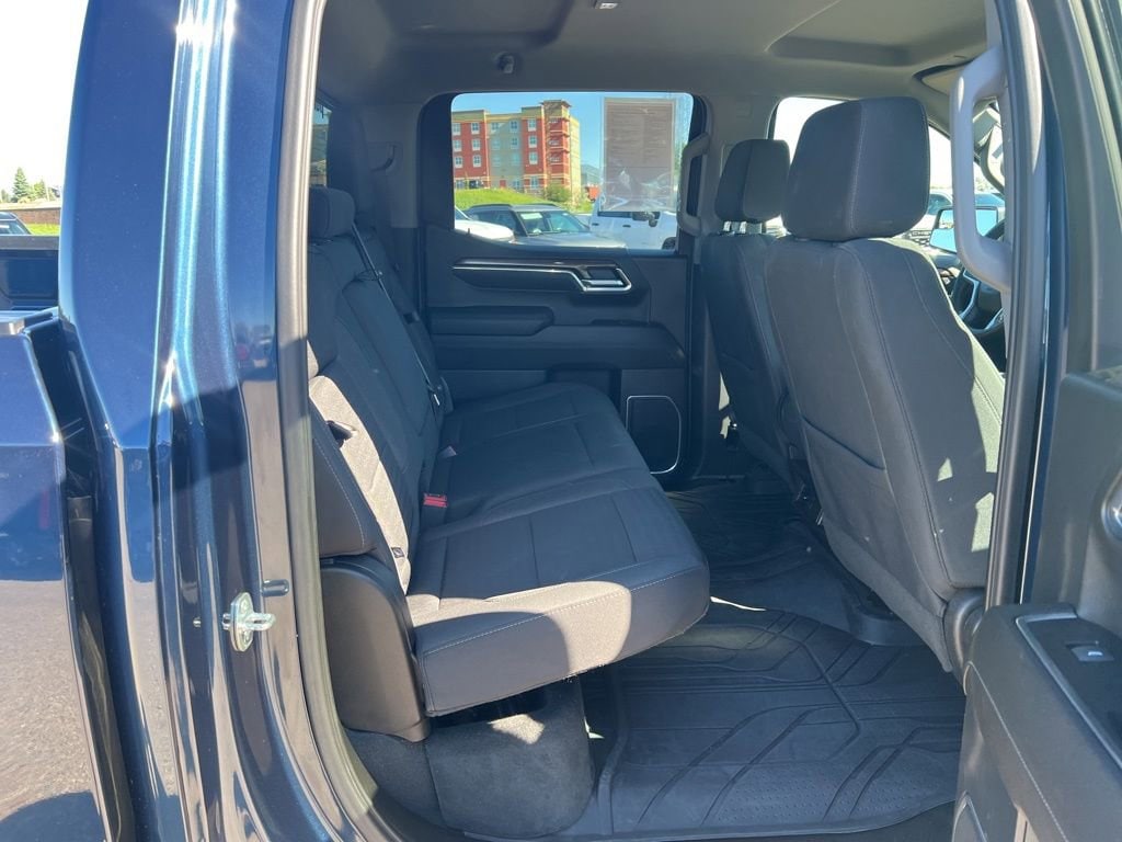 2023 Chevrolet Silverado 1500 LT - Photo 27
