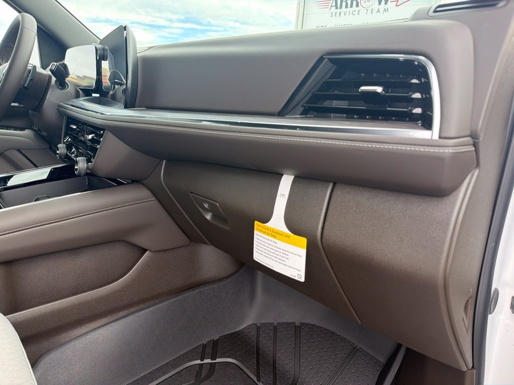 2026 Chevrolet Suburban LS - Photo 37