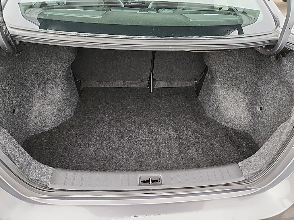 2019 Nissan Sentra SR - Photo 36