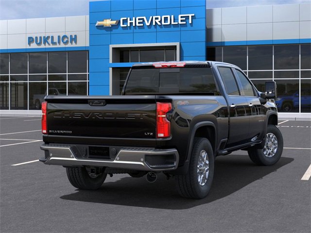 2025 Chevrolet Silverado 3500HD photo 4