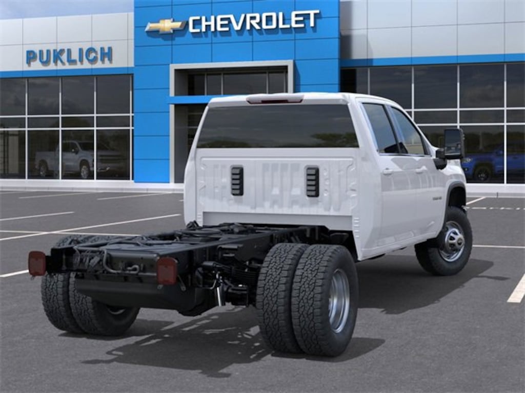 New 2025 Chevrolet Silverado 3500 HD Chassis Cab Work Truck Truck