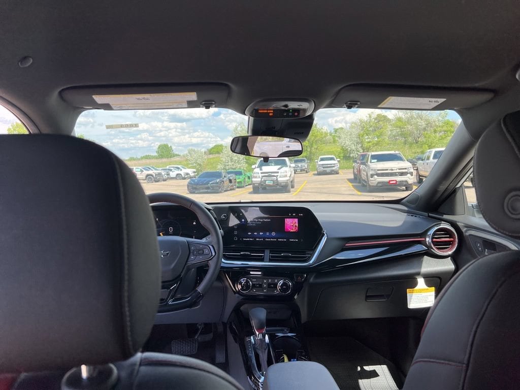 2026 Chevrolet Trax RS - Photo 24