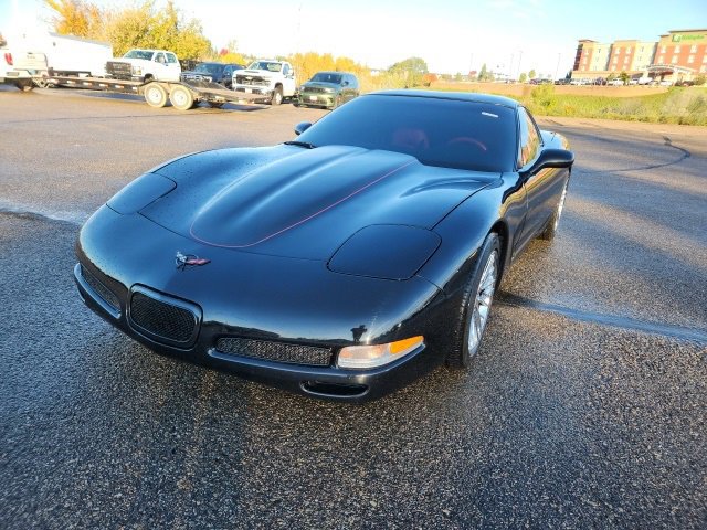 2004 Chevrolet Corvette photo 3