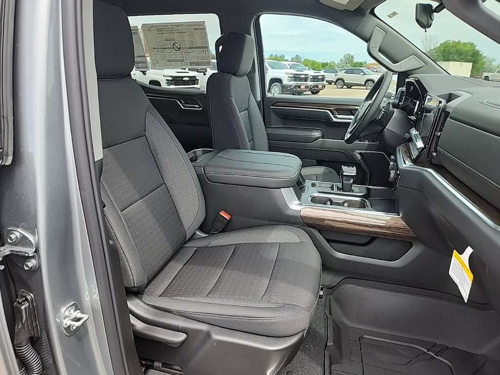 2026 Chevrolet Silverado 1500 LT - Photo 47
