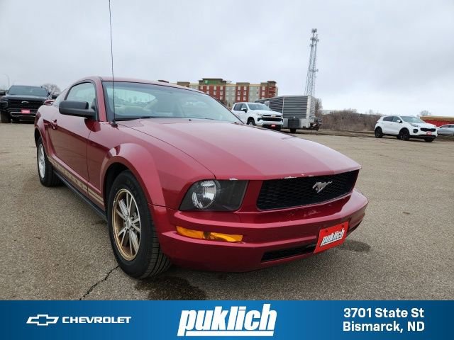 2006 Ford Mustang Standard