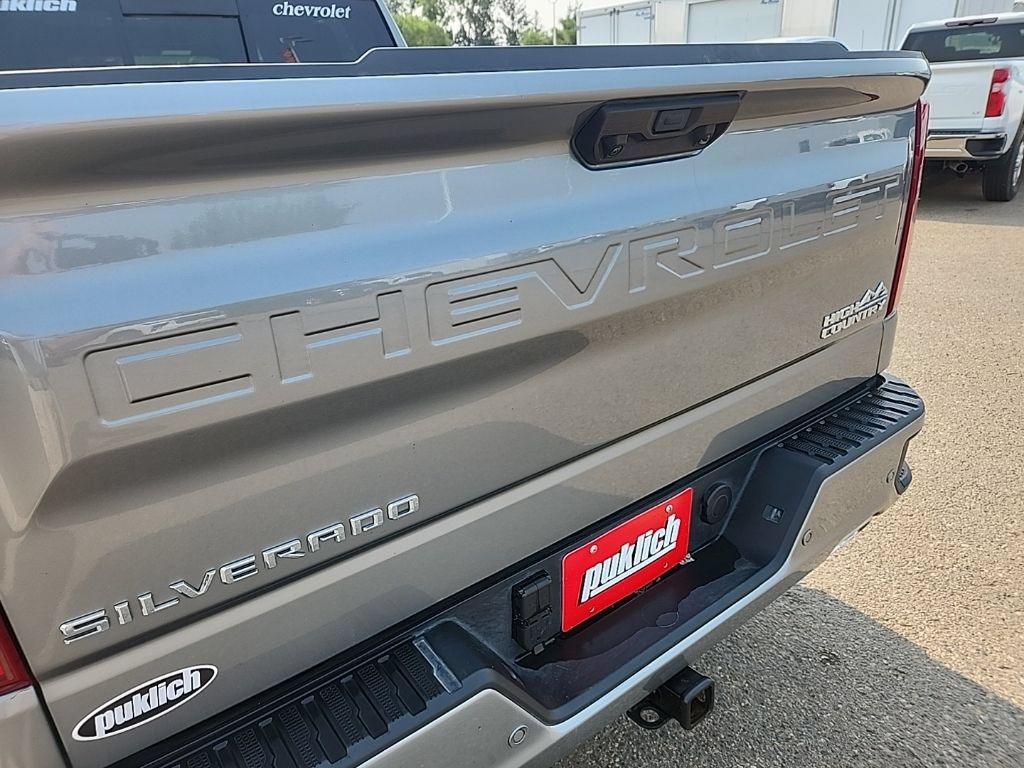 2026 Chevrolet Silverado 1500 High Country - Photo 45
