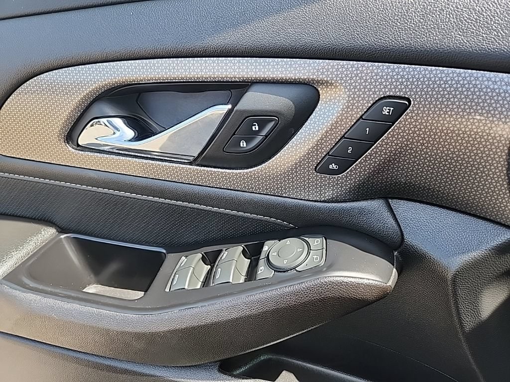 2023 Chevrolet Traverse Premier - Photo 39