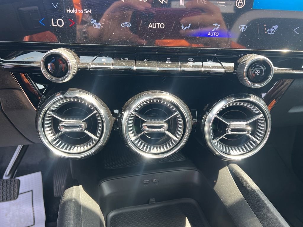 2025 Chevrolet Blazer EV LT - Photo 16