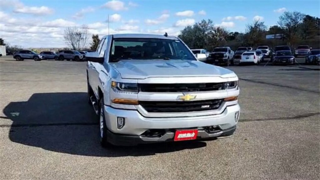 Used 2018 Chevrolet Silverado 1500 LT Truck