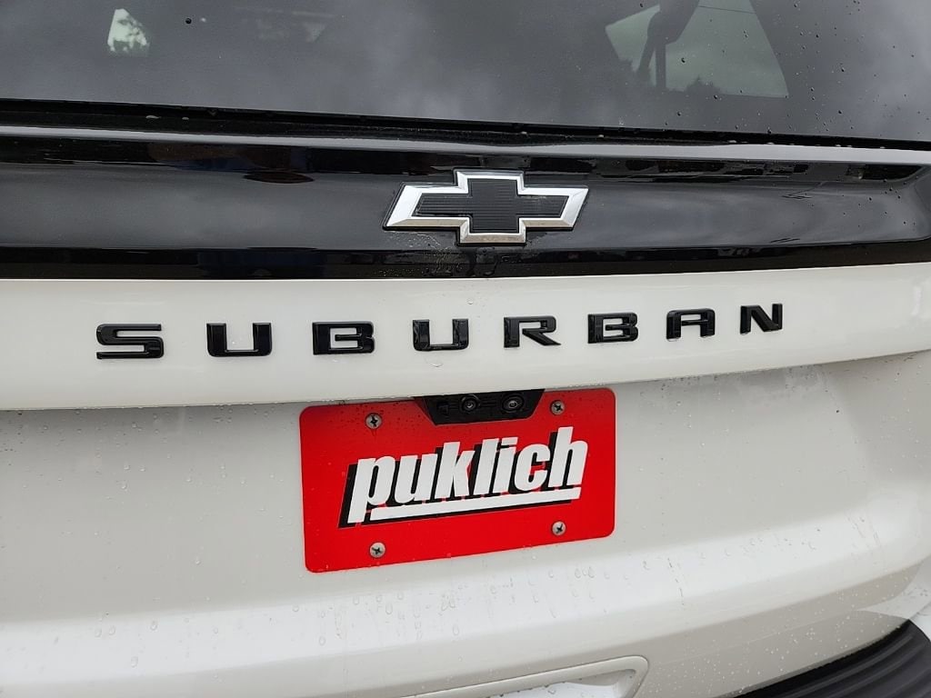 2025 Chevrolet Suburban Z71 - Photo 50