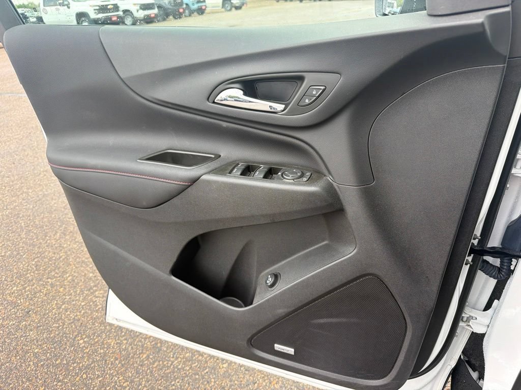 2023 Chevrolet Equinox RS - Photo 29