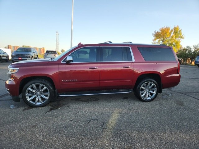 2020 Chevrolet Suburban Premier photo 3