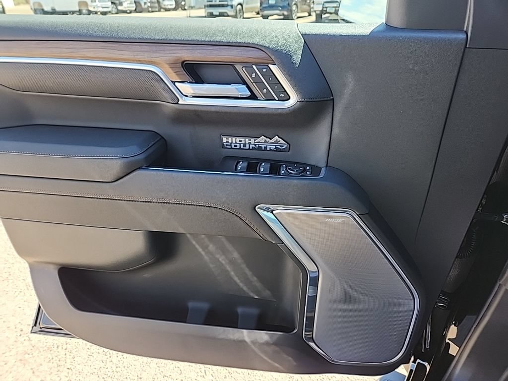 2026 Chevrolet Silverado 1500 High Country - Photo 40