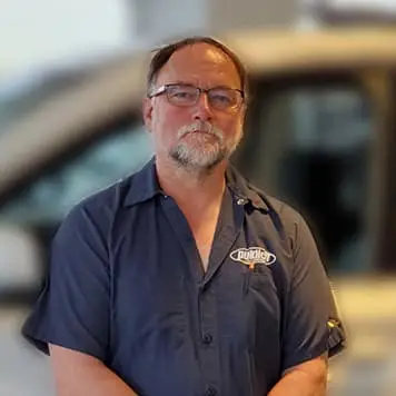 Staff member Willy Deichert from ID_1bdbe0c72cc0