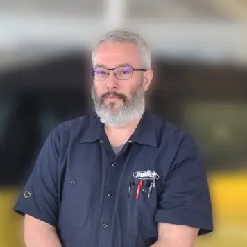 Staff member Bill Mount from ID_1bdbe0c72cc0