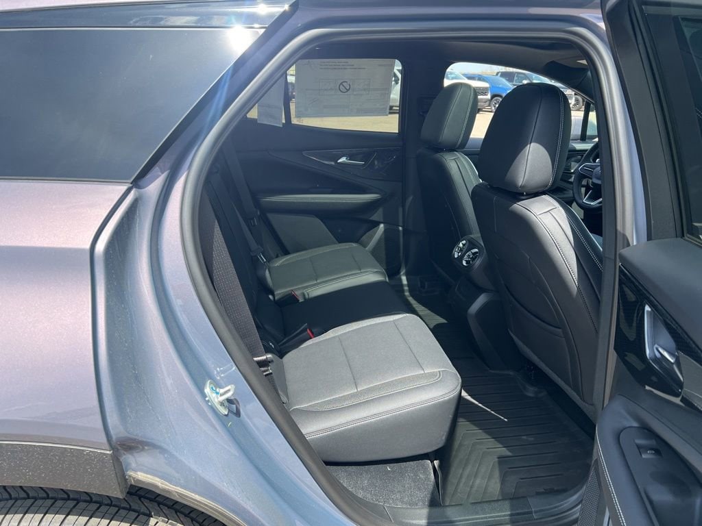2025 Chevrolet Blazer EV LT - Photo 30