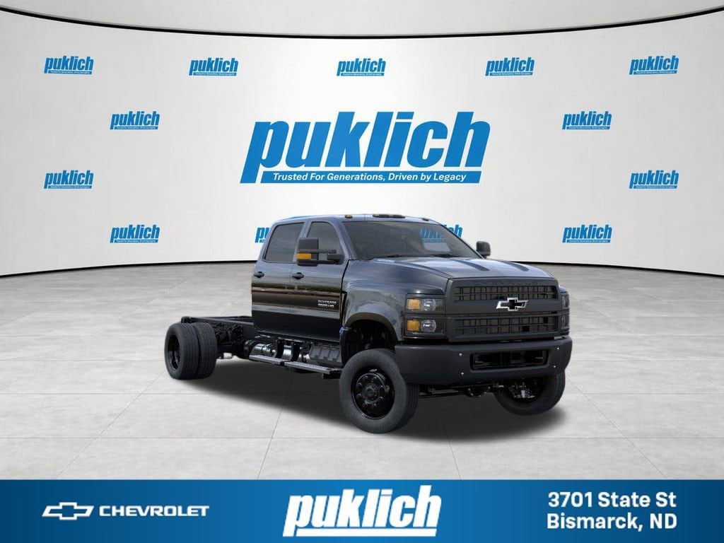 2026 Chevrolet Silverado HD WT 4WD Crew Cab 175" WB's photo