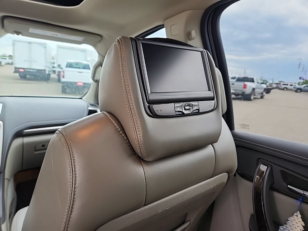 2014 GMC Acadia Denali - Photo 24