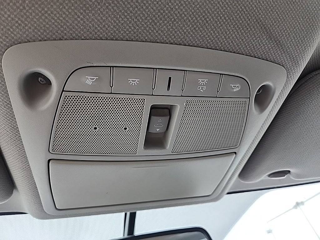 2019 Nissan Sentra SR - Photo 15
