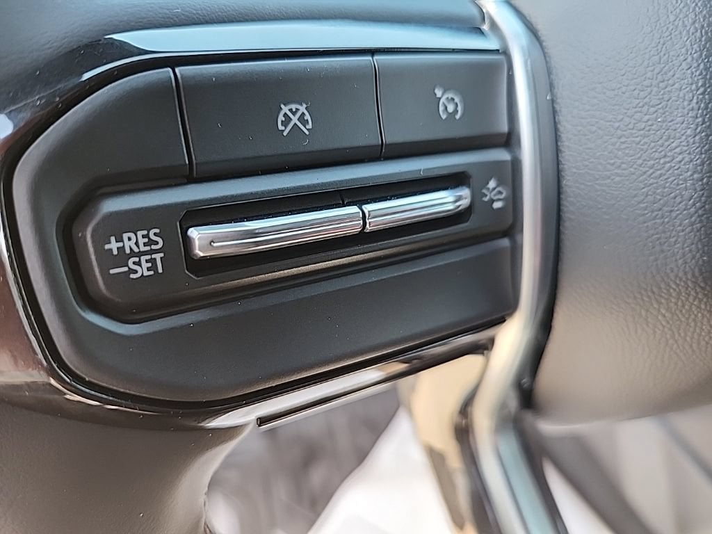 2026 Chevrolet Colorado LT - Photo 11