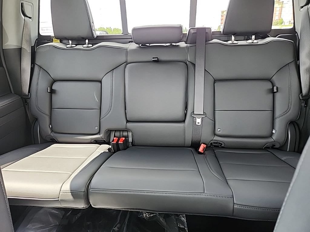 2026 Chevrolet Silverado 3500 HD LT - Photo 41