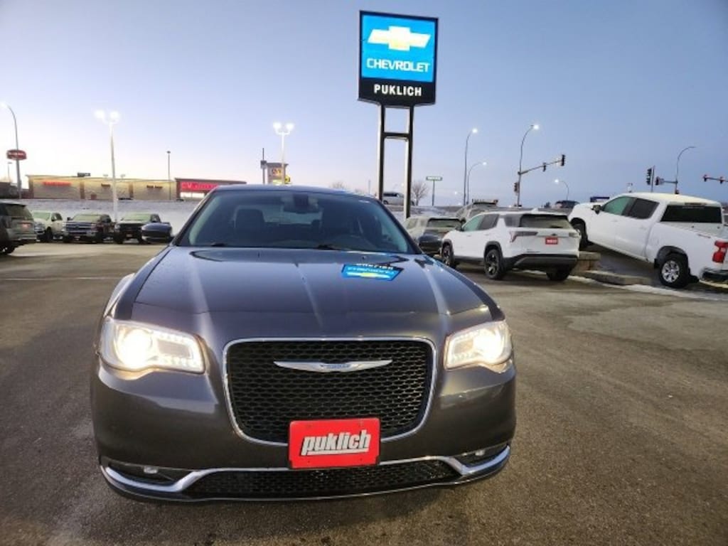 Used 2015 Chrysler 300 Limited