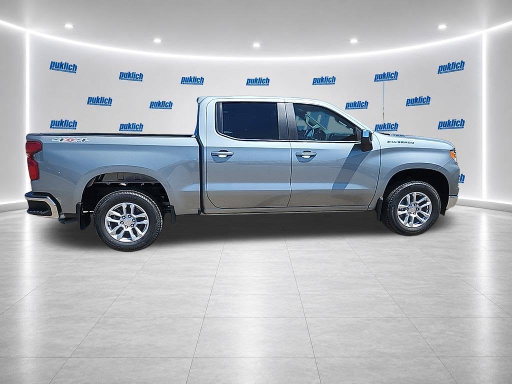 2026 Chevrolet Silverado 1500 LT - Photo 8