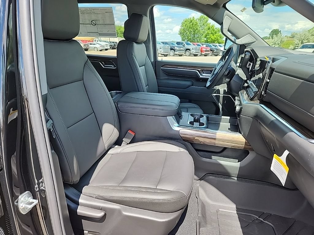 2026 Chevrolet Silverado 3500 HD LT - Photo 54