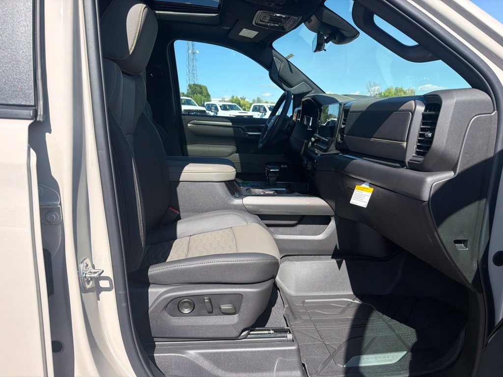 2026 Chevrolet Silverado 1500 ZR2 - Photo 43