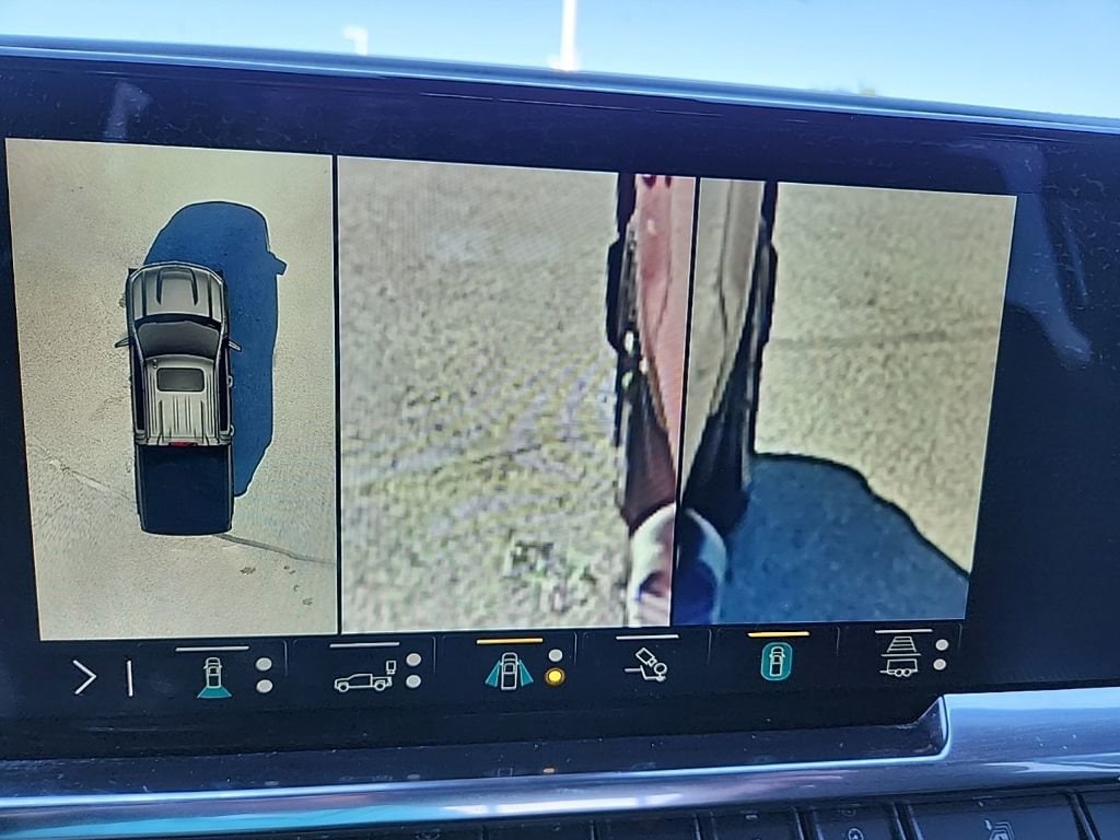 2023 Chevrolet Silverado 1500 LT - Photo 26