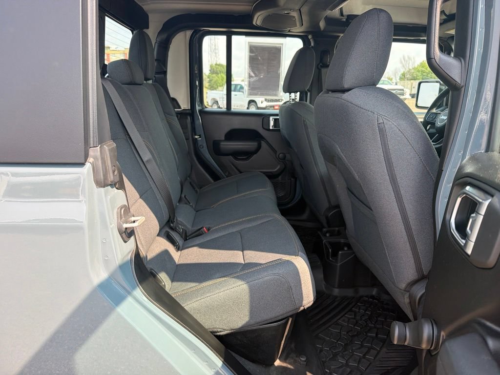 2024 Jeep Gladiator Sport - Photo 29