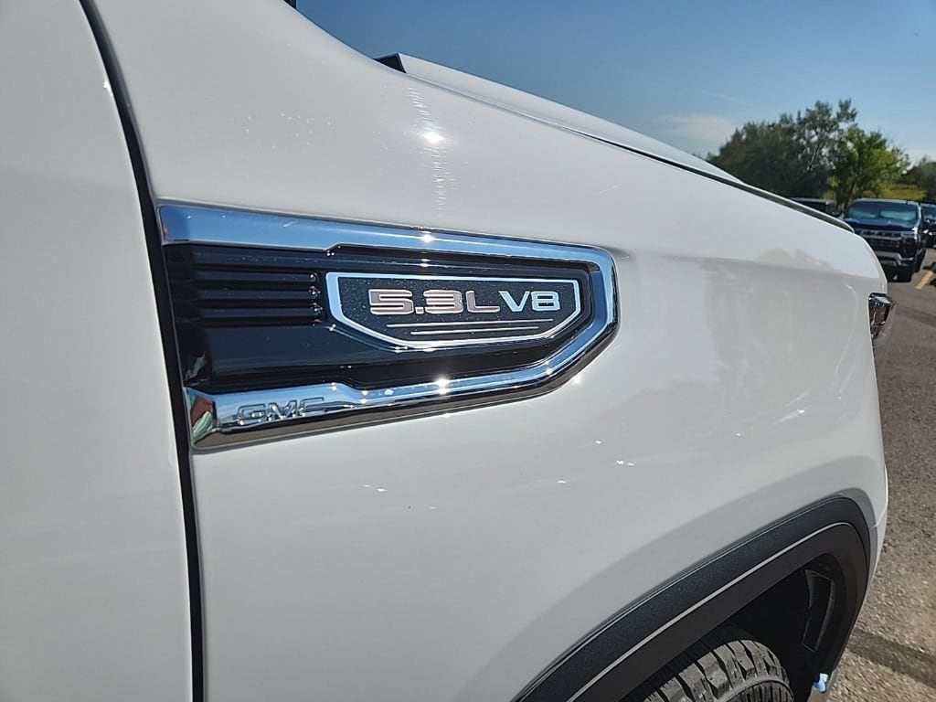 2023 GMC Sierra 1500 SLT - Photo 47