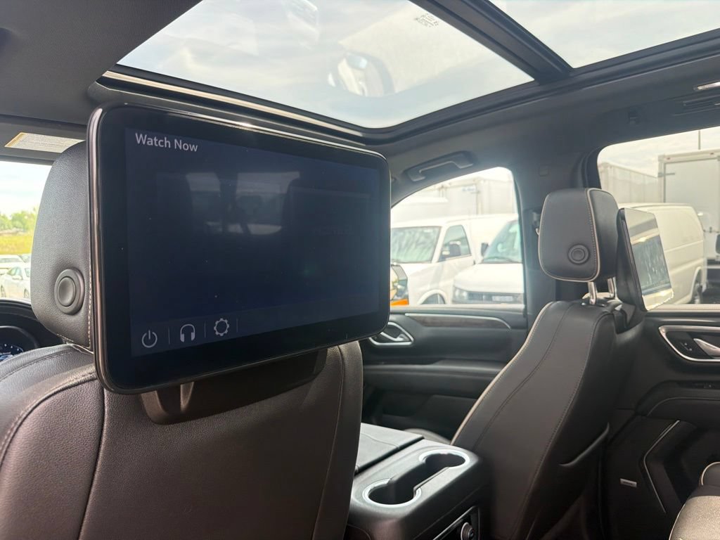 2023 Chevrolet Suburban Premier - Photo 35