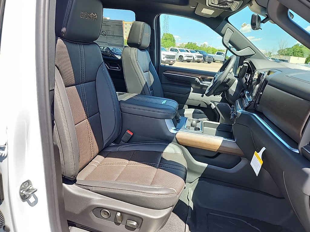 2026 Chevrolet Silverado 2500 HD High Country - Photo 56