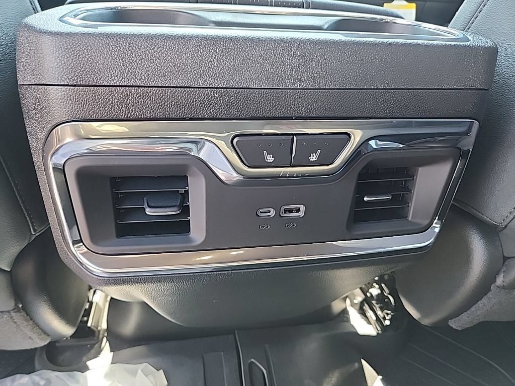 2026 Chevrolet Silverado 1500 High Country - Photo 47