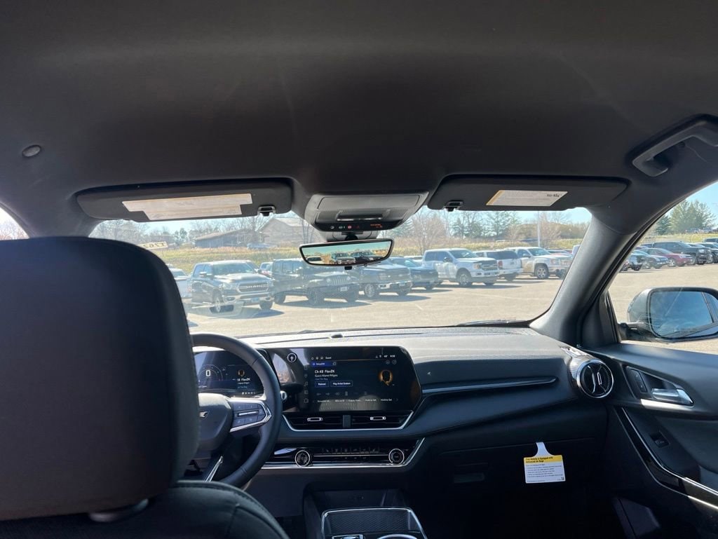 2026 Chevrolet Equinox LT - Photo 24