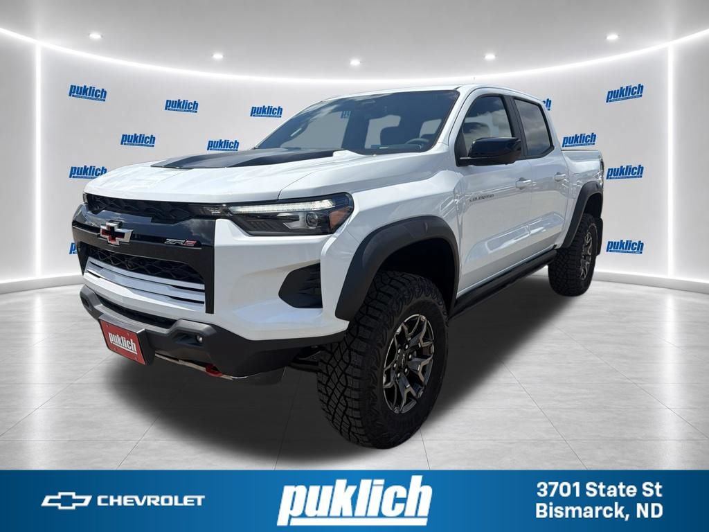 Summit White 2026 Chevrolet Colorado Pickup Truck Four-Wheel Drive Automatic