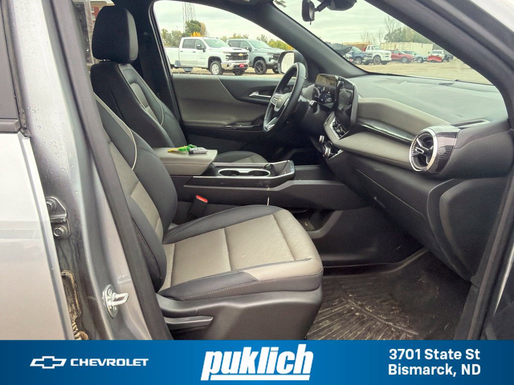 2025 Chevrolet Equinox LT - Photo 33