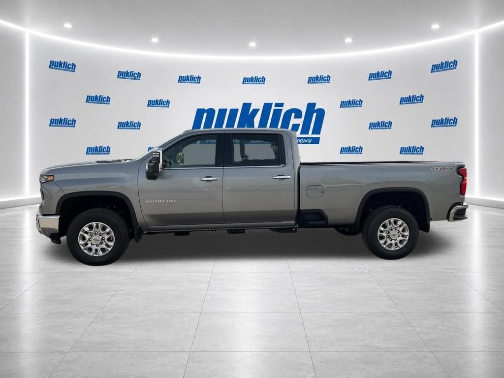 2026 Chevrolet Silverado 2500 HD LTZ - Photo 11