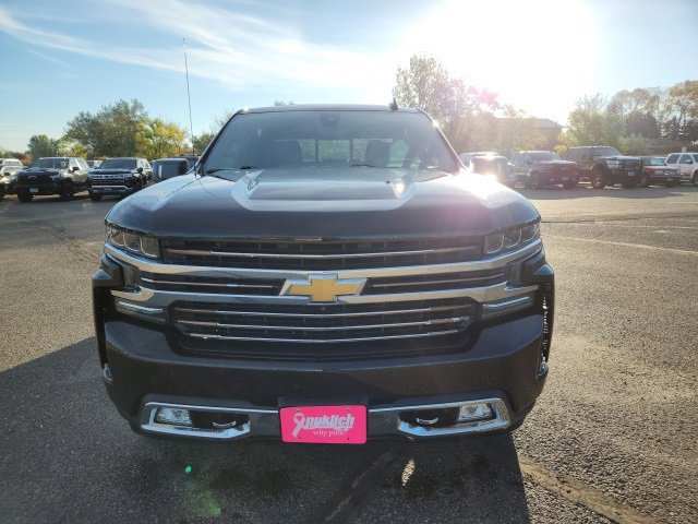 2020 Chevrolet Silverado 1500 High Country photo 2