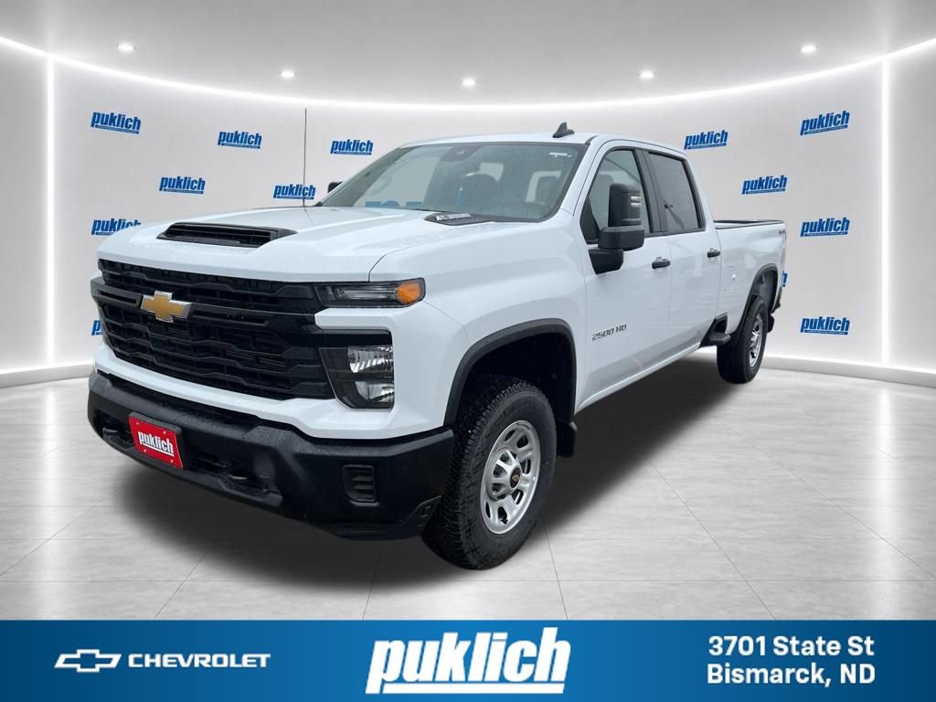 Summit White 2026 Chevrolet Silverado 2500HD Pickup Truck Four-Wheel Drive Automatic