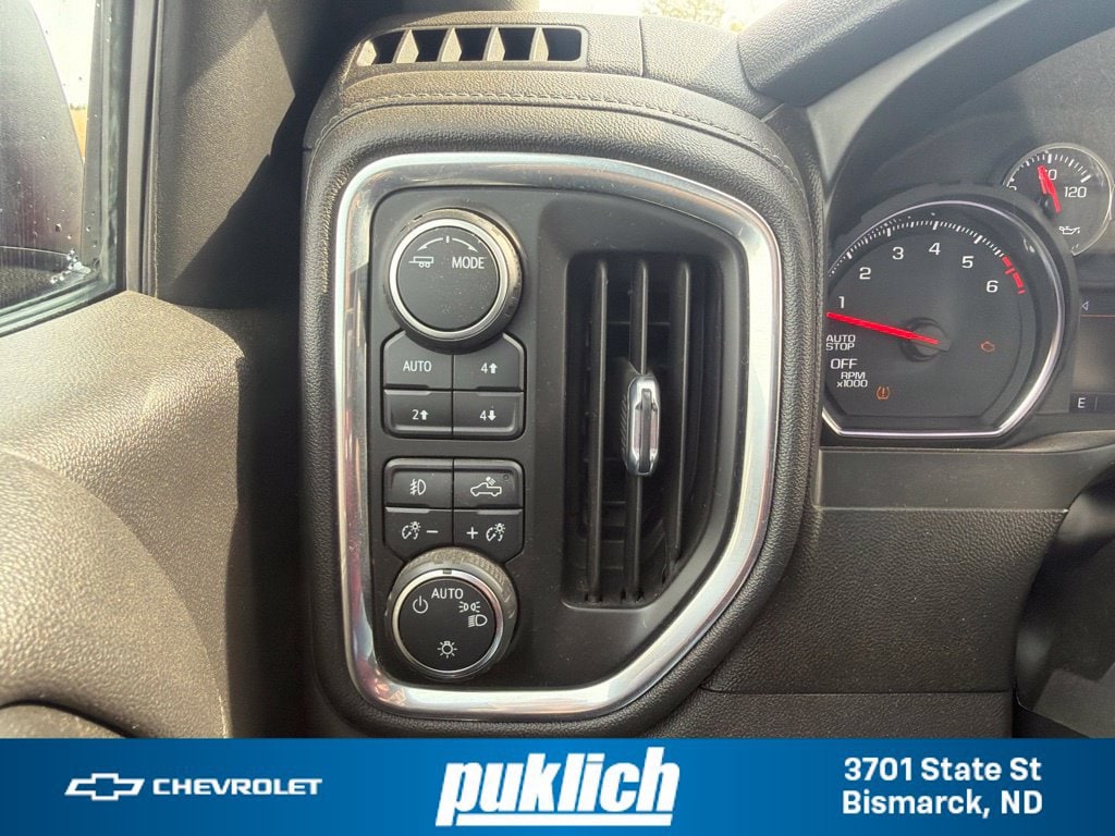 2021 Chevrolet Silverado 1500 RST - Photo 12