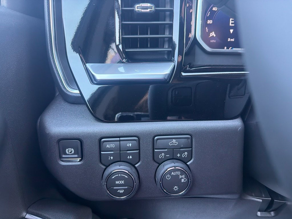 2026 Chevrolet Silverado 1500 LT - Photo 16