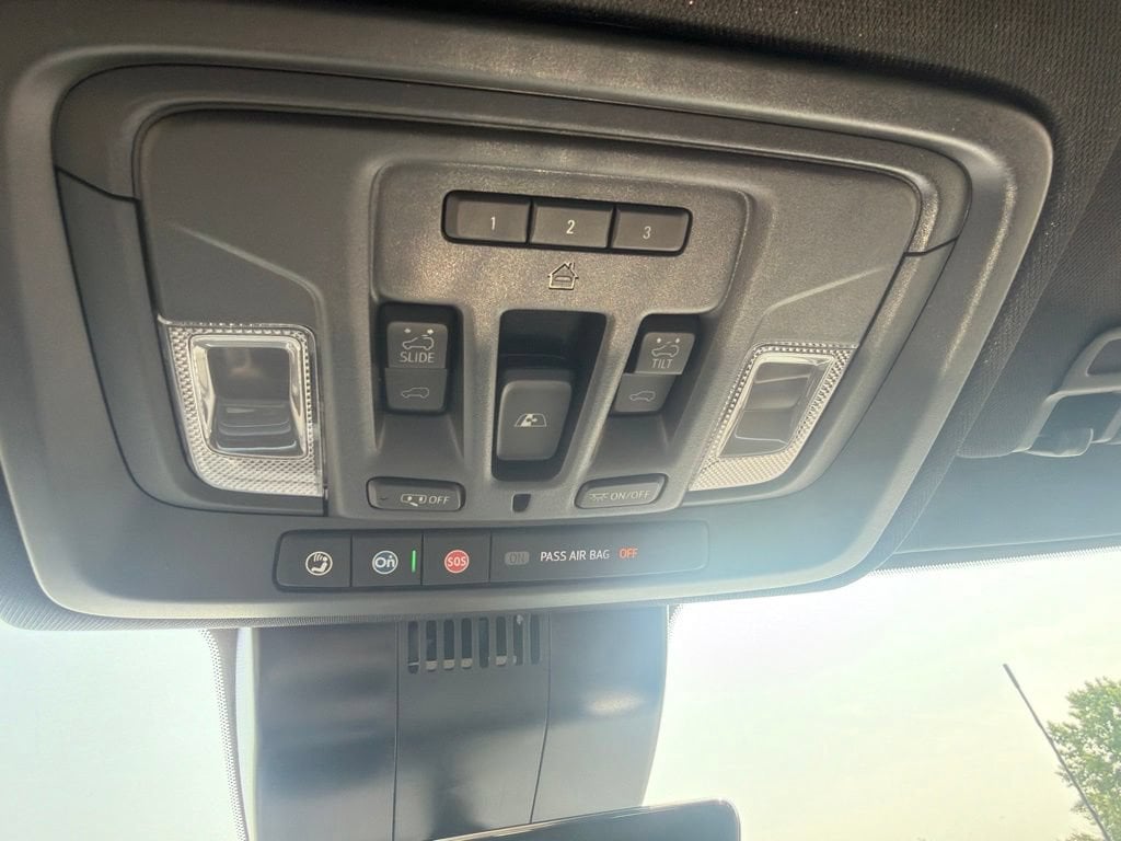 2026 Chevrolet Silverado 3500 HD High Country - Photo 34