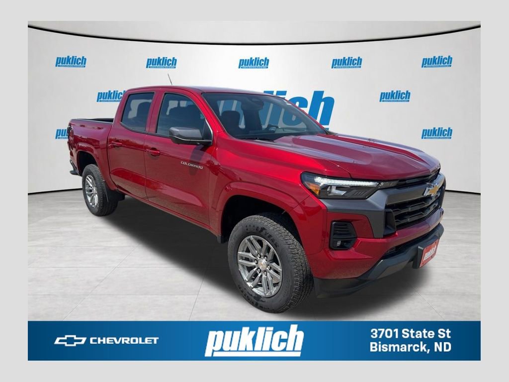 Radiant Red Tintcoat 2026 Chevrolet Colorado LT Crew Cab 4WD Pickup Truck Four-Wheel Drive Automatic
