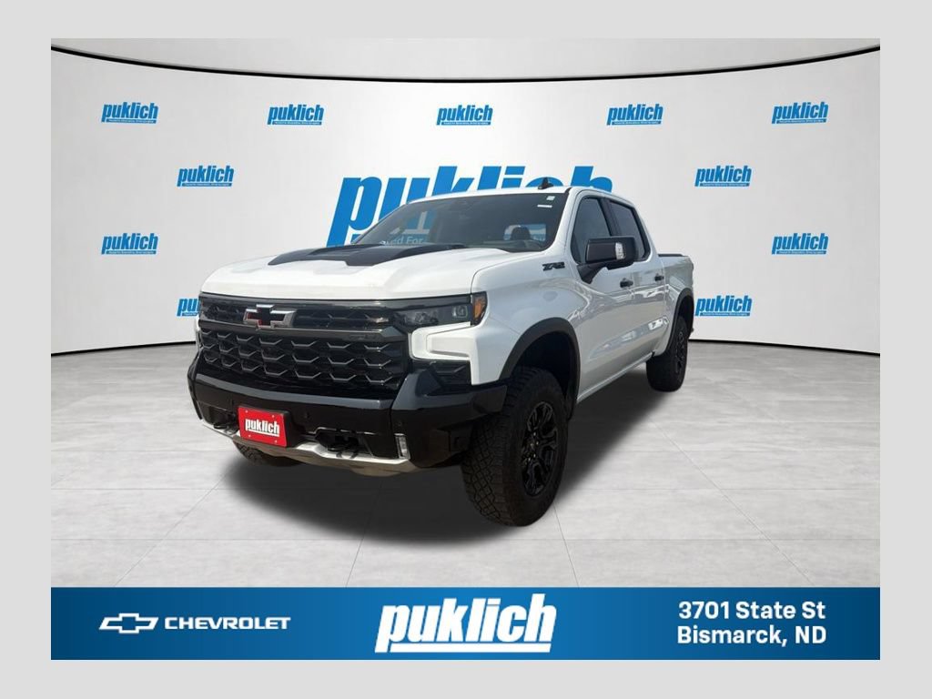 Summit White 2025 Chevrolet Silverado 1500 Pickup Truck Four-Wheel Drive Automatic