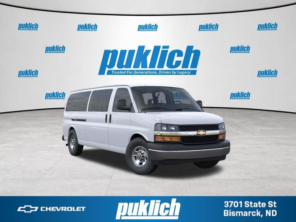 2026 Chevrolet Express 2500 Extended Work Van HD's photo