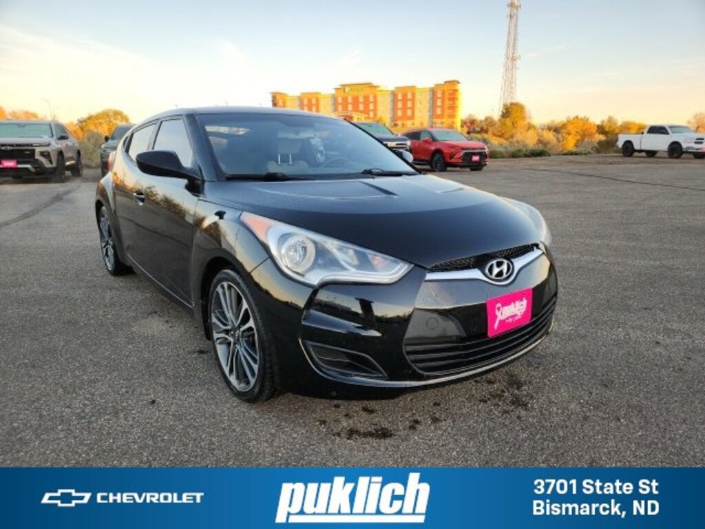 Used 2013 Hyundai Veloster Base w/Gray Hatchback