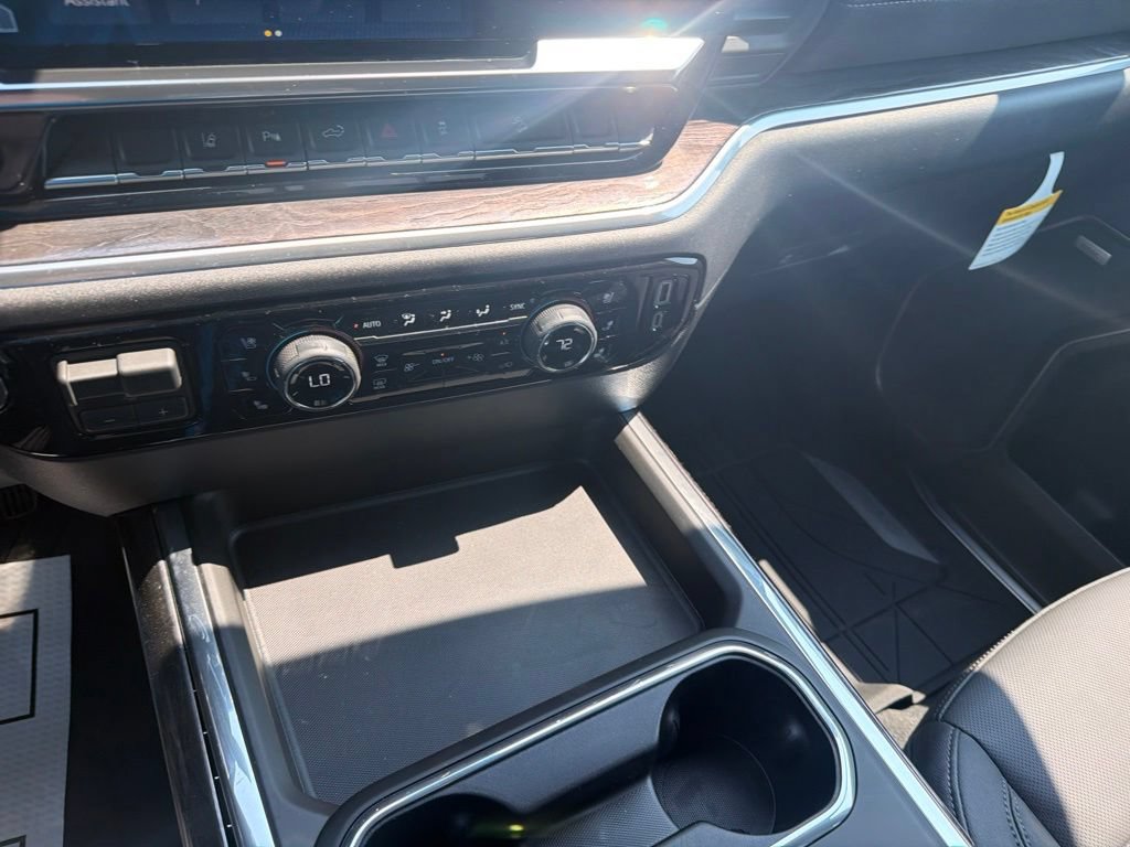 2026 Chevrolet Silverado 3500 HD LTZ - Photo 28