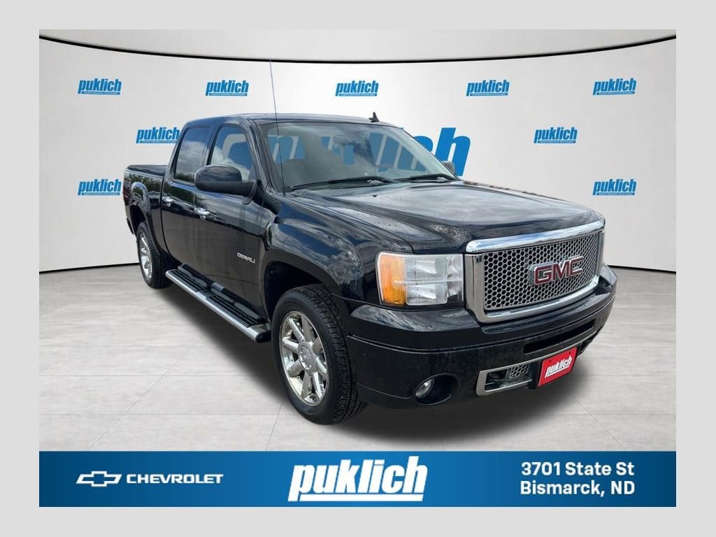 2011 GMC Sierra 4WD Crew Cab Short Box's photo